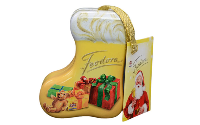 foot-shape-gift-tins-2