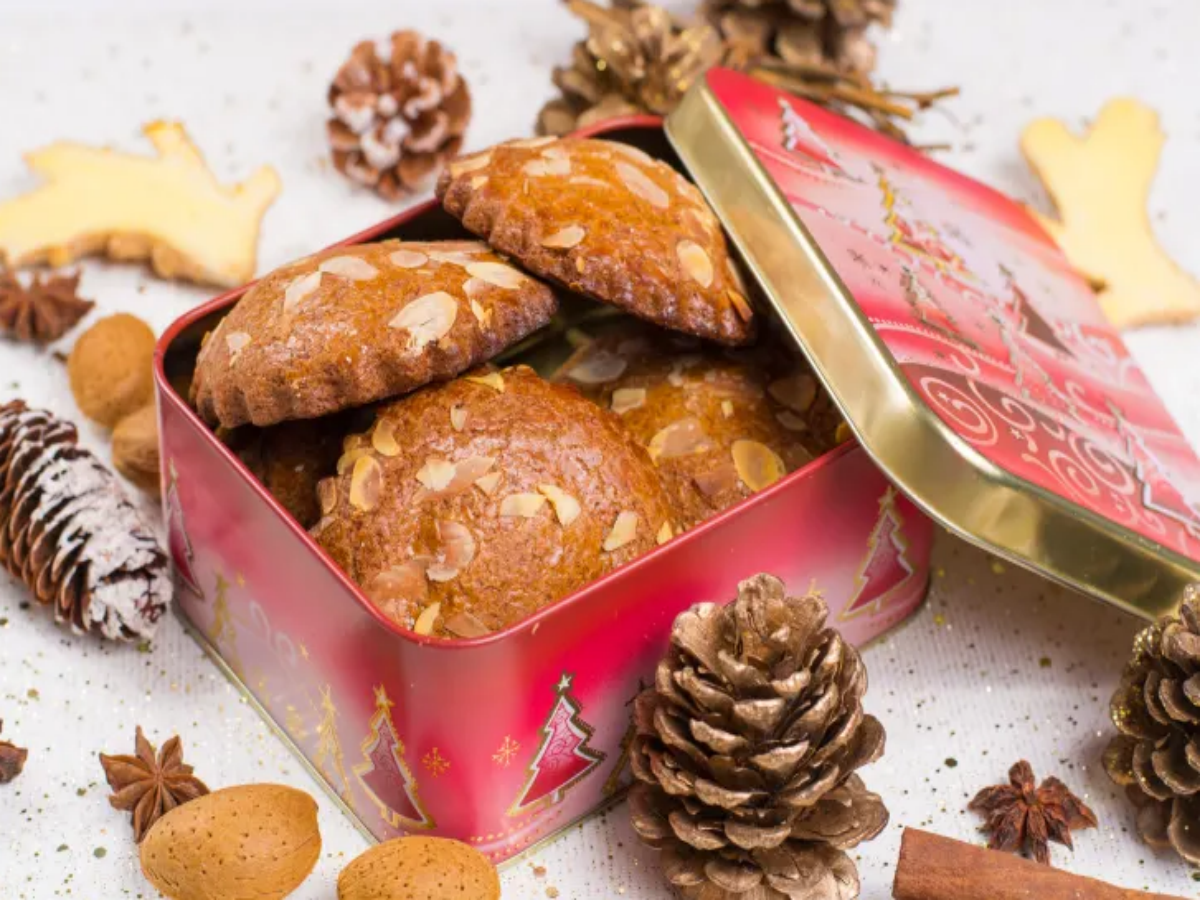 Best cookie tin shapes and sizes for retail sales(1)