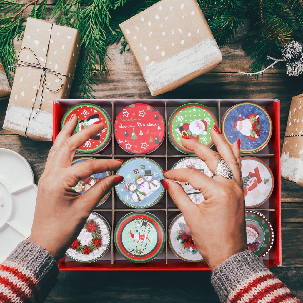 Small cookie tins