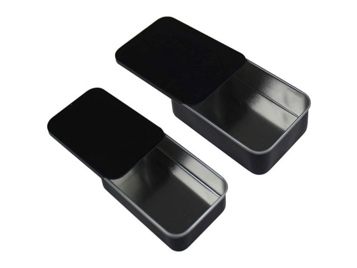 black tin cans 1-2(1)