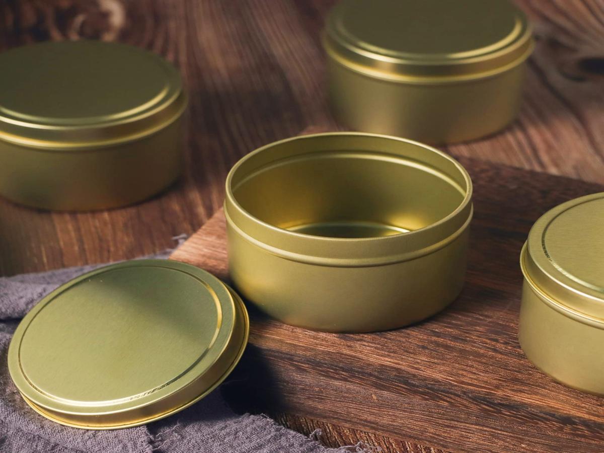 Candle tins suitable for the elderly