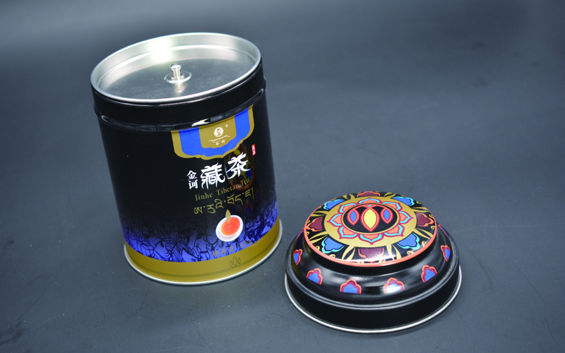 Why Aroma is Lost and How a Second Barrier Helps