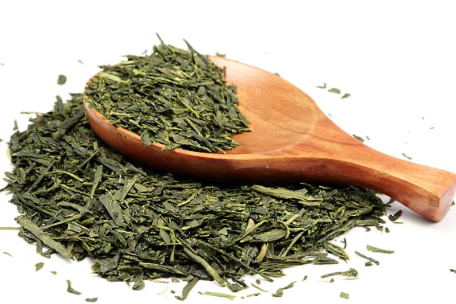 premium tea leaves and matcha