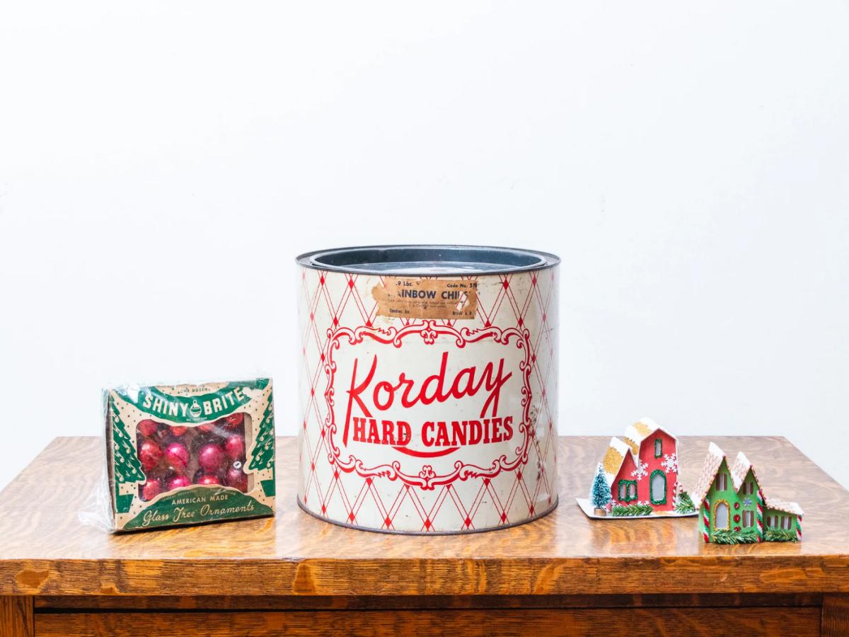 candy tins 1